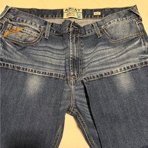 Ariat Men's slim straight Fit Blue Jeans